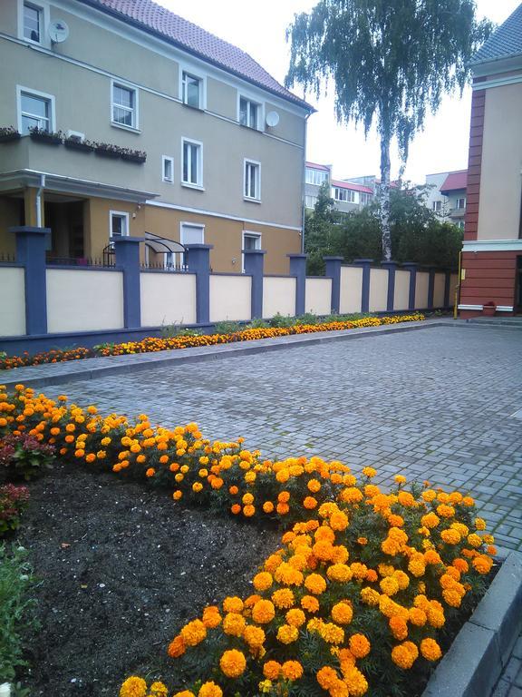 Apartamenty Na Borodinskoi Kaliningrado Exterior foto